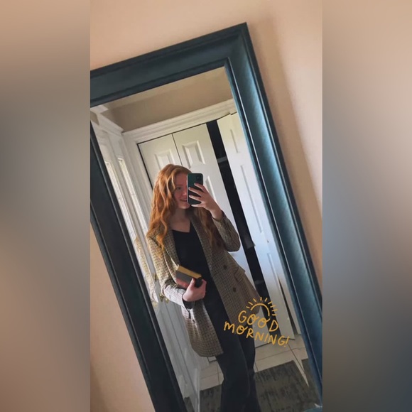 Aritzia Wilfred Blazer - Picture 6 of 12